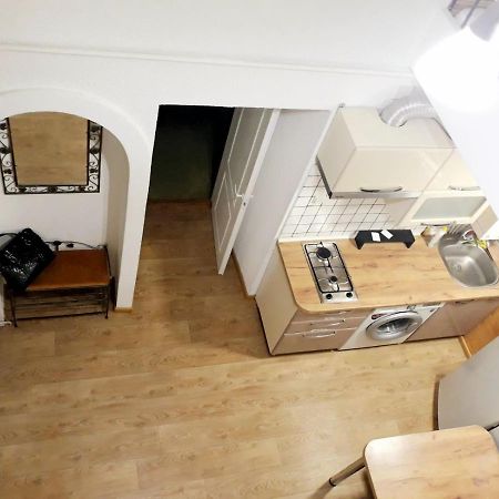 Regrand Apartment On Svobody 22 Lviv Bagian luar foto