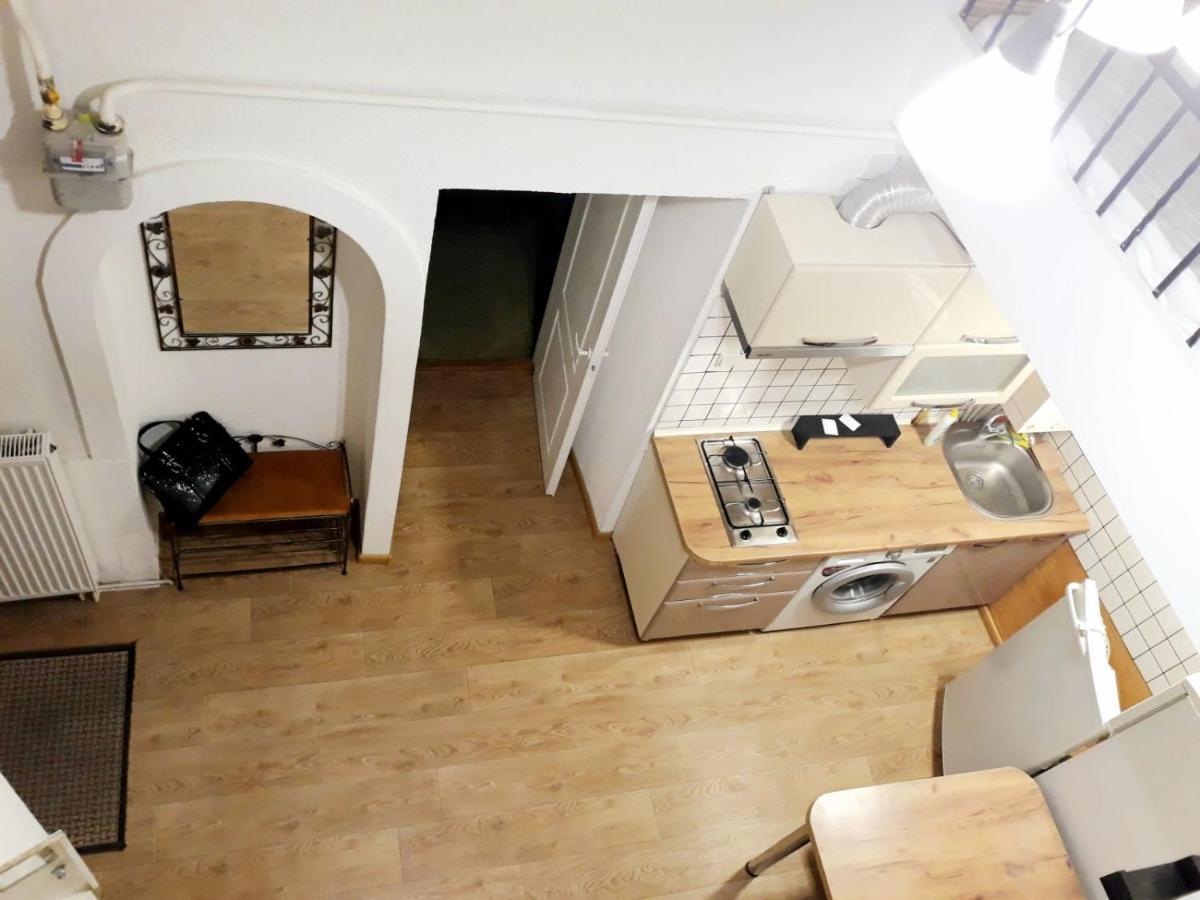 Regrand Apartment On Svobody 22 Lviv Bagian luar foto